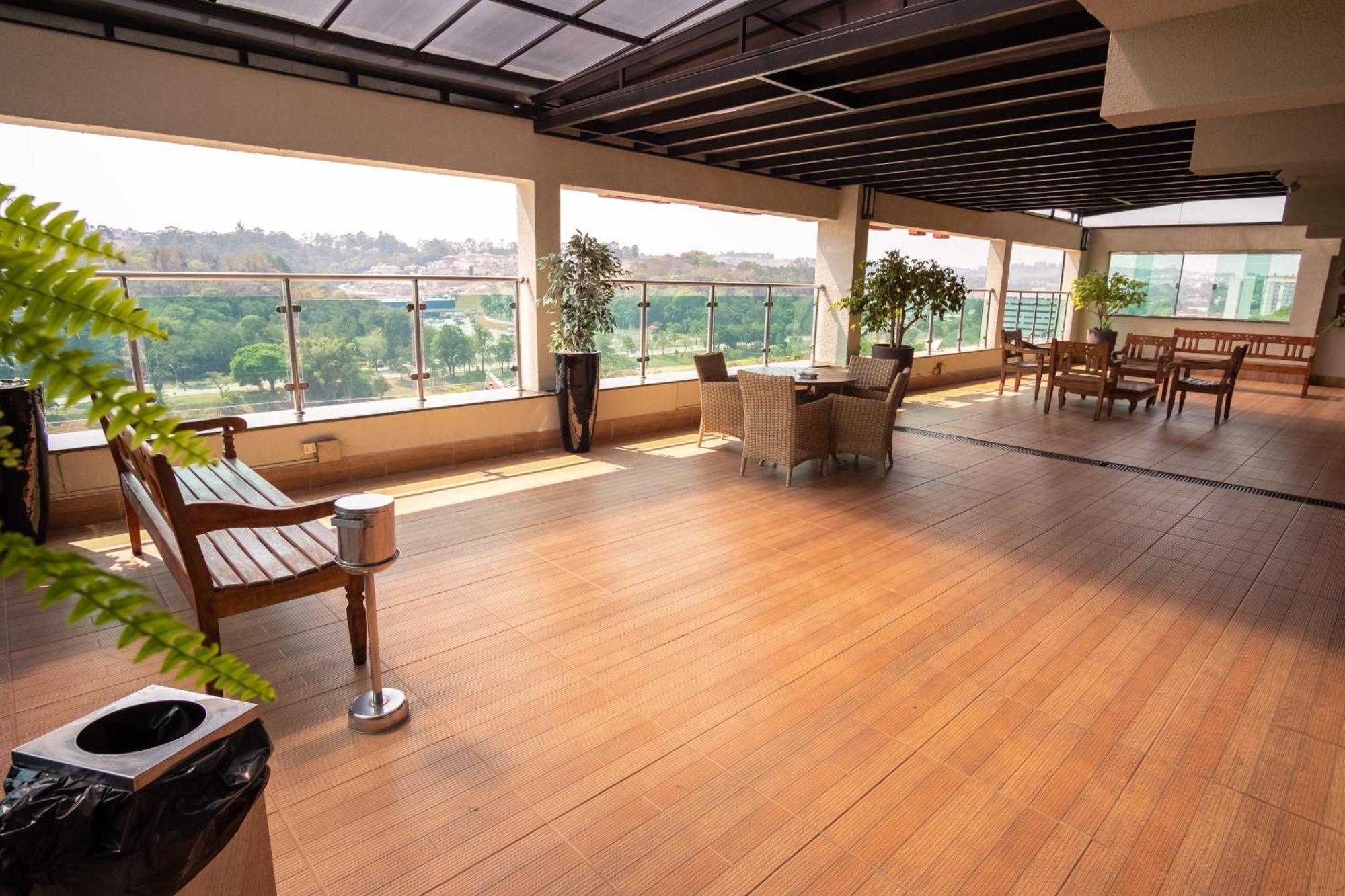 Padom Business Hotel Bragança Paulista Exteriör bild