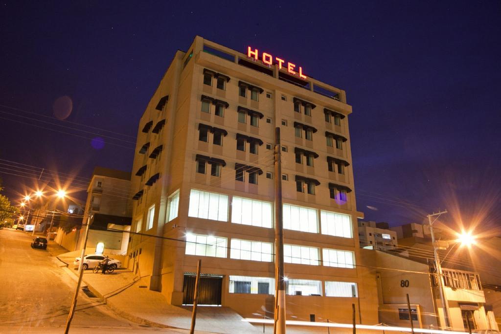Padom Business Hotel Bragança Paulista Exteriör bild