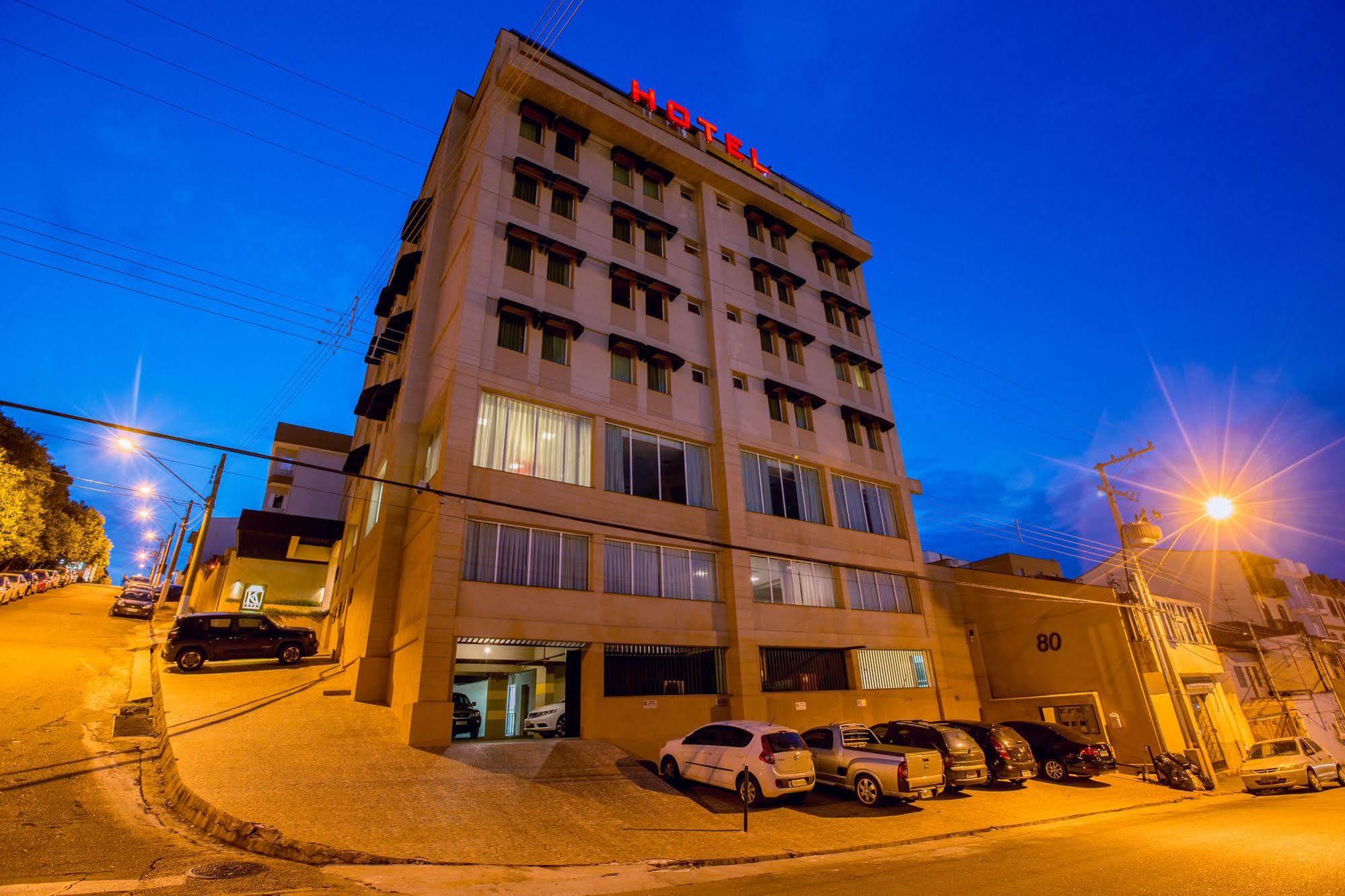 Padom Business Hotel Bragança Paulista Exteriör bild